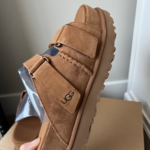 UGG Goldenstar Hi Slide Platform Sandals - Chestnut - Picture 10 of 13